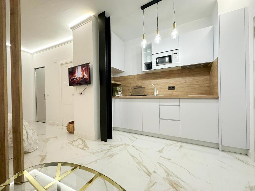 Ferienwohnung Apartamento En El Centro De Málaga Exterior foto