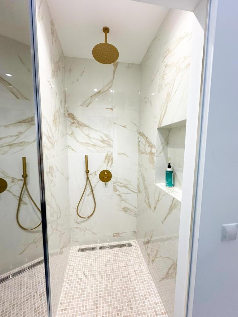 Ferienwohnung Apartamento En El Centro De Málaga Exterior foto
