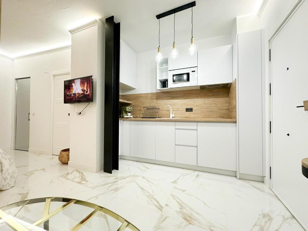 Ferienwohnung Apartamento En El Centro De Málaga Exterior foto